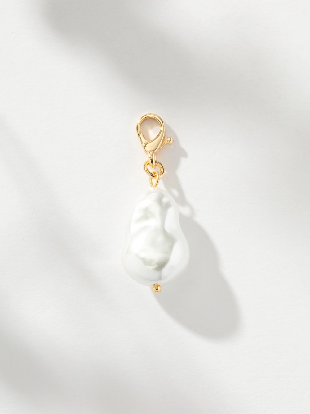 Uncommon James Baroque Pearl Charm